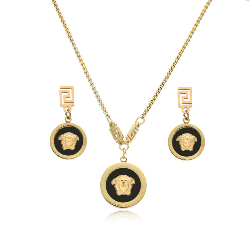 Lavinia (PROMO -70%)